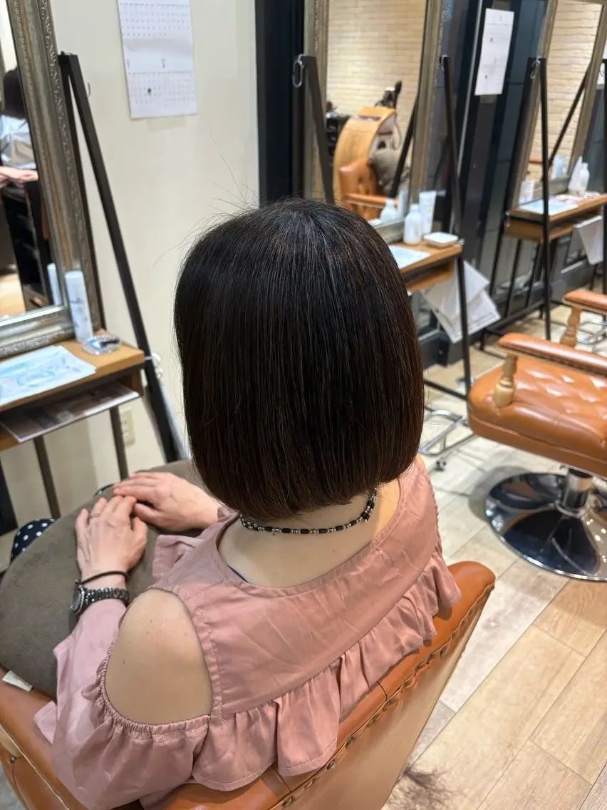 ショート カット トリートメント しおり🍬 KOKORO🤍のヘアスタイル