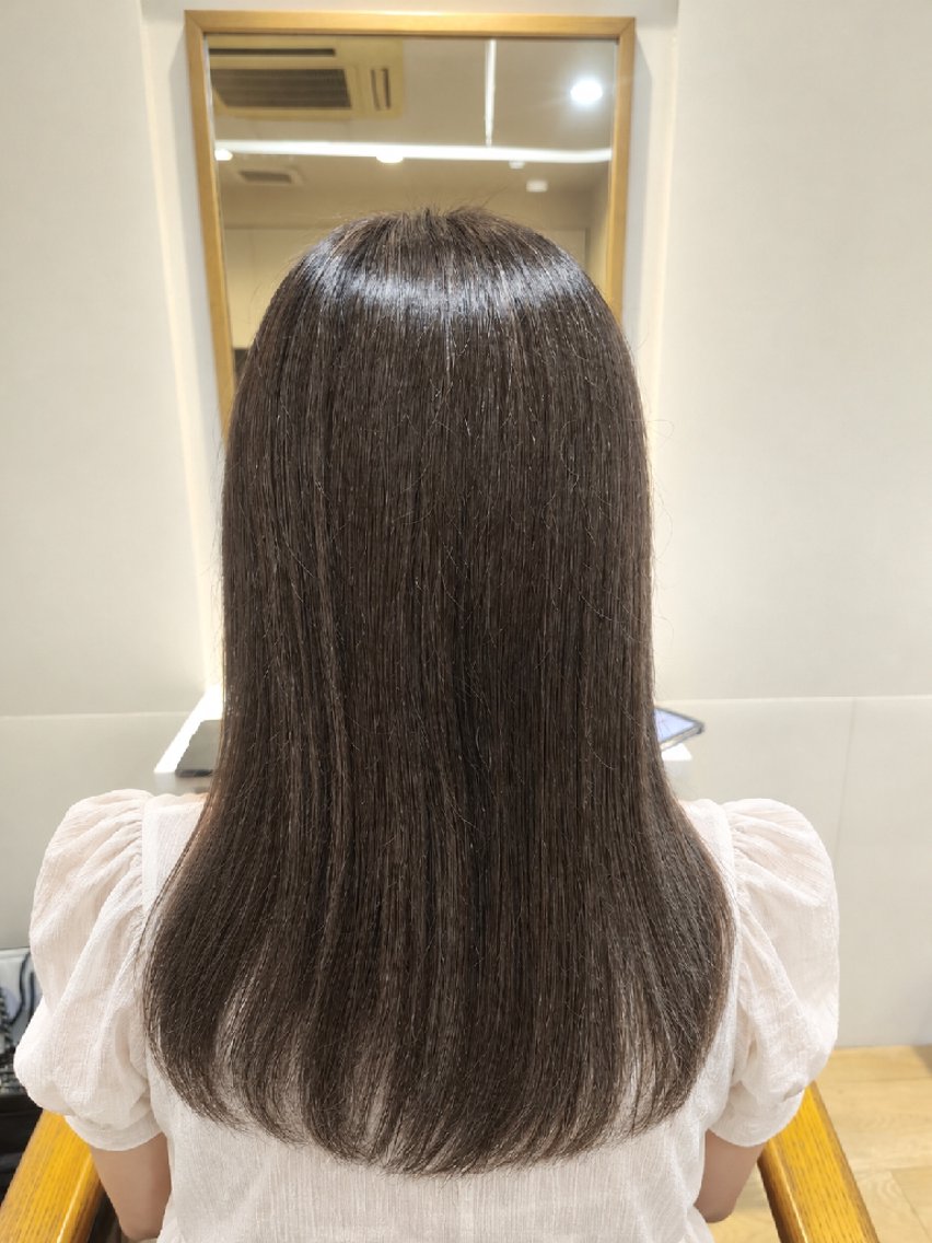 セミロング ヘアカラー トリートメント 木村 友恵のヘアスタイル