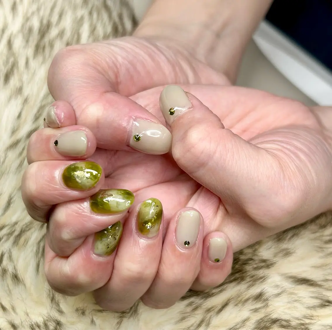 ネイル nailroom HARU.のネイルデザイン
