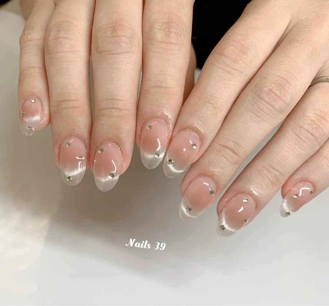 ネイル ハンドネイル ハンドケア Nails 39のネイルデザイン