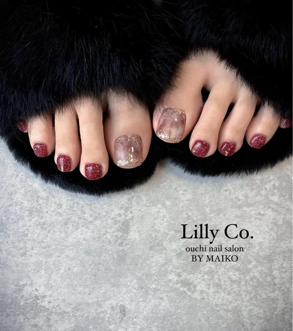ネイル フットネイル Lilly Co.のネイルデザイン