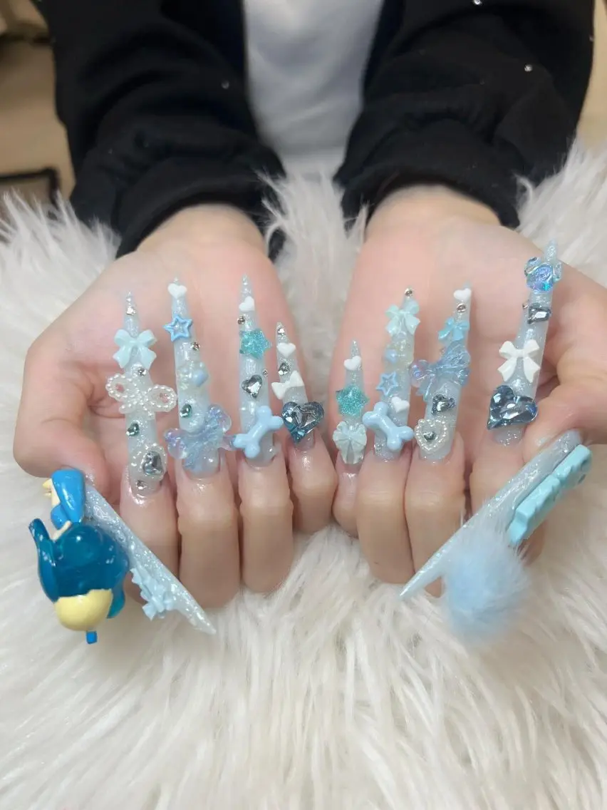 ネイル ハンドネイル ANH ゴテゴテネイルのネイルデザイン