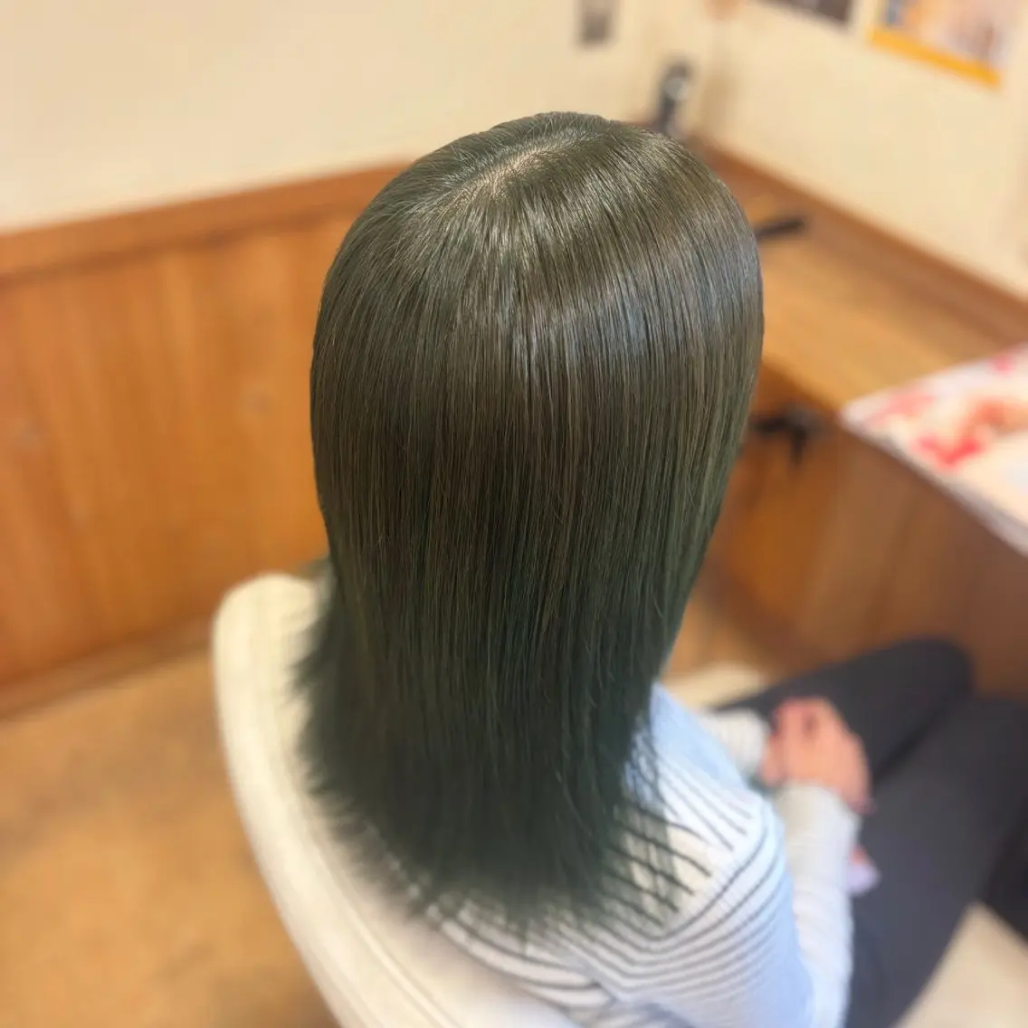 カラー Beam 深澤のヘアスタイル