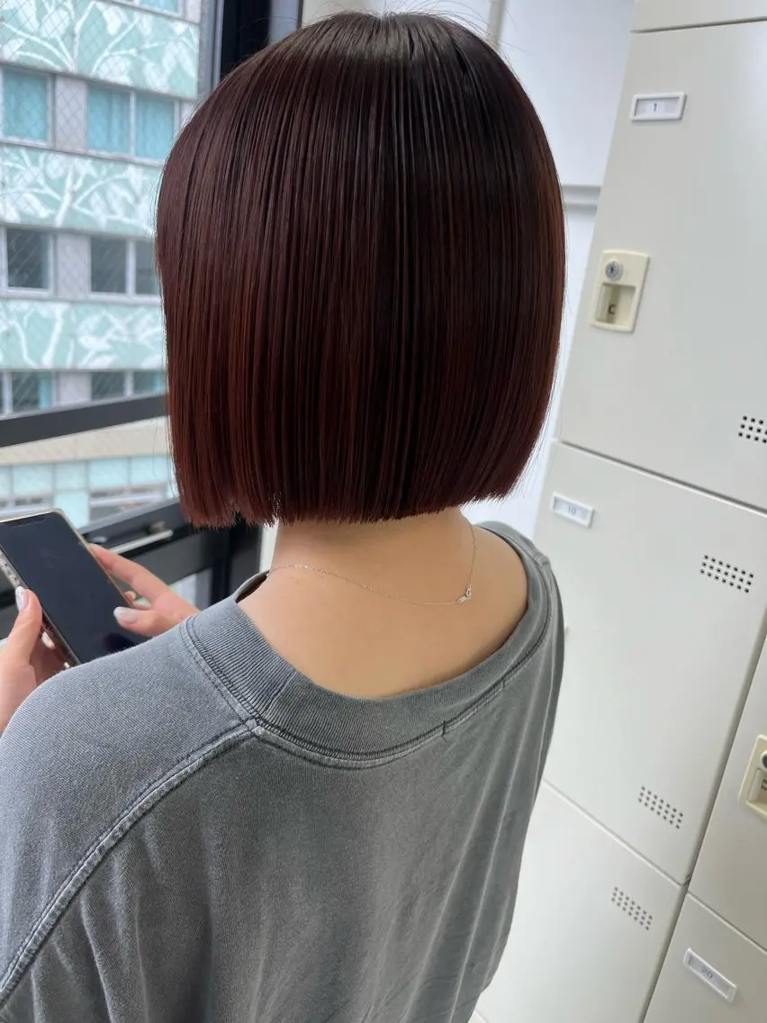 ショート ボブ ユイ☆レイヤー/ ブリーチ卒業カラーのヘアスタイル