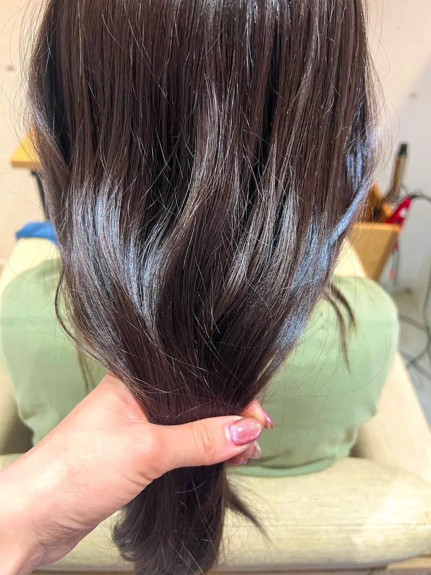セミロング カラー ブラウンカラー ラベンダーカラー ラベンダーブラウン ブルームヘアデザイン かこ。のヘアスタイル