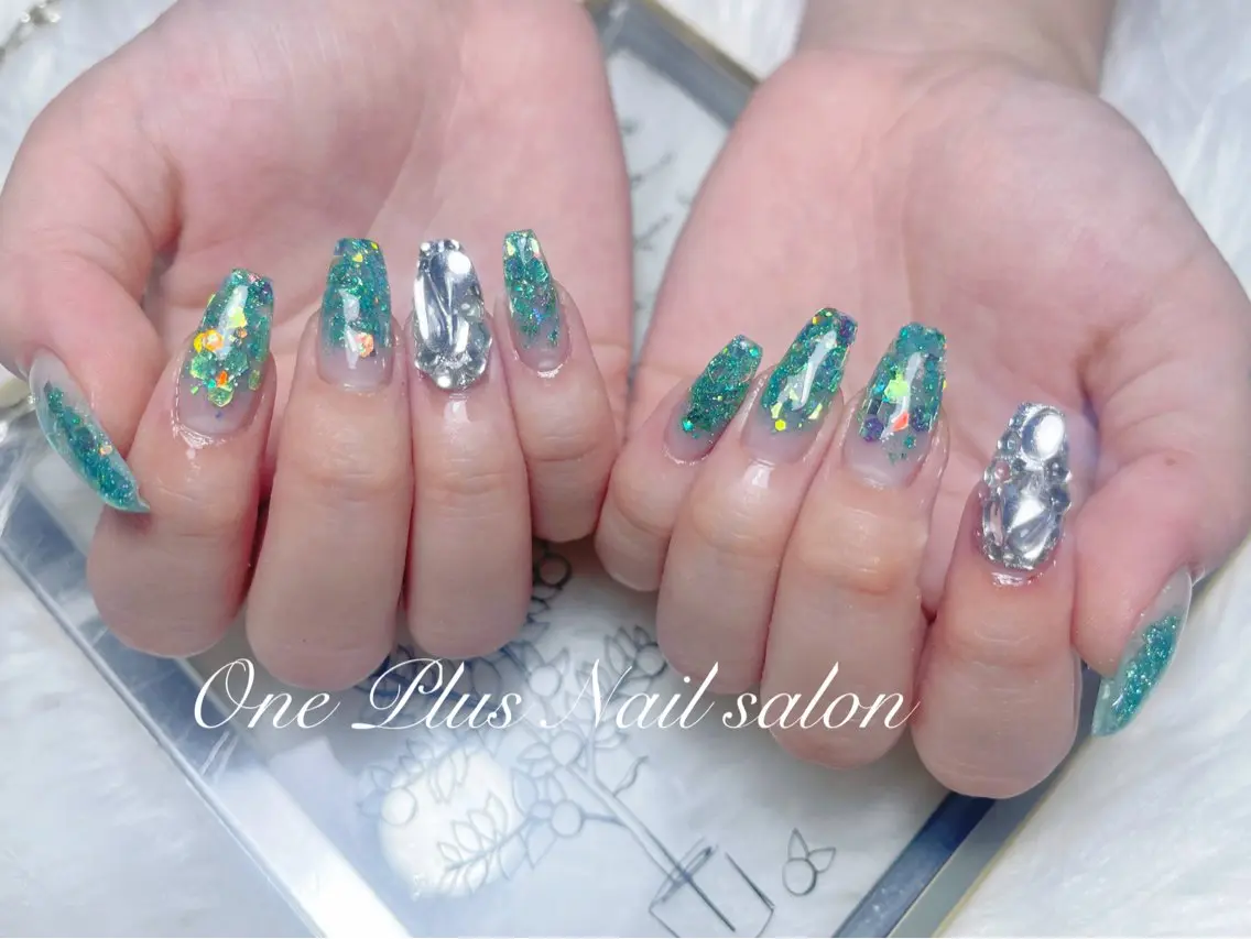 ネイル One Plus Nail Salonのネイルデザイン