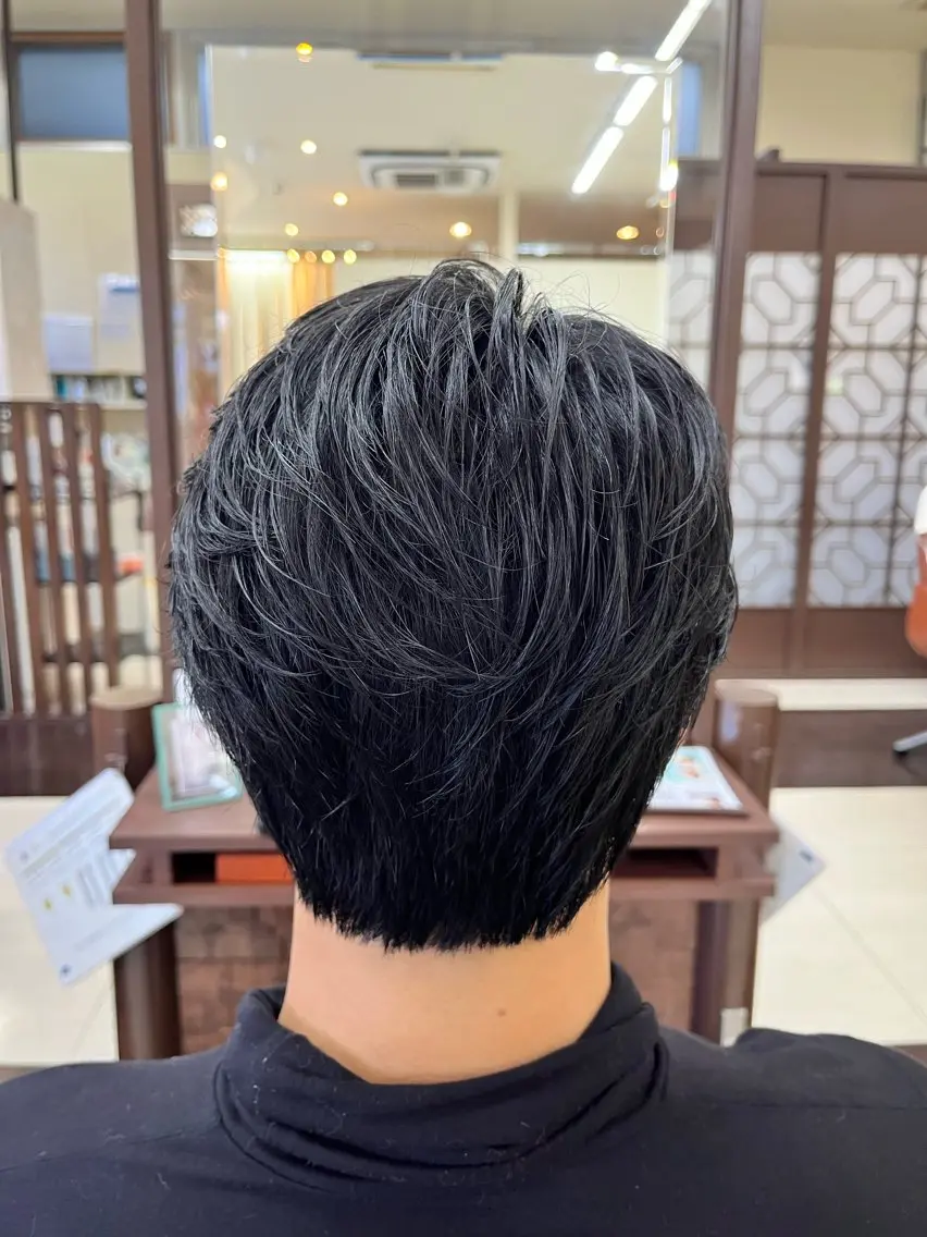 ショート パーマ メンズ センターパート メンズパーマ ニュアンスパーマ 🧊メンズ特化🧊 高木航希のヘアスタイル
