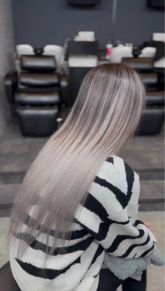 ロング ヘアカラー hair &eye LAWE.店長のヘアスタイル