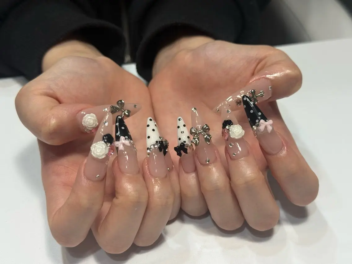 ネイル ハンドネイル nailstudio MØD.のネイルデザイン