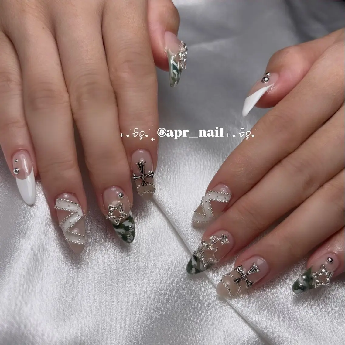 ネイル ジェルネイル 持ち込み Nailsalon apricotのネイルデザイン