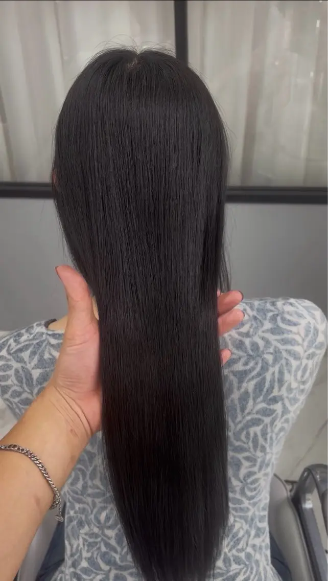 ロング トリートメント 髪質改善、艶髪カラー 縮毛矯正特化のヘアスタイル
