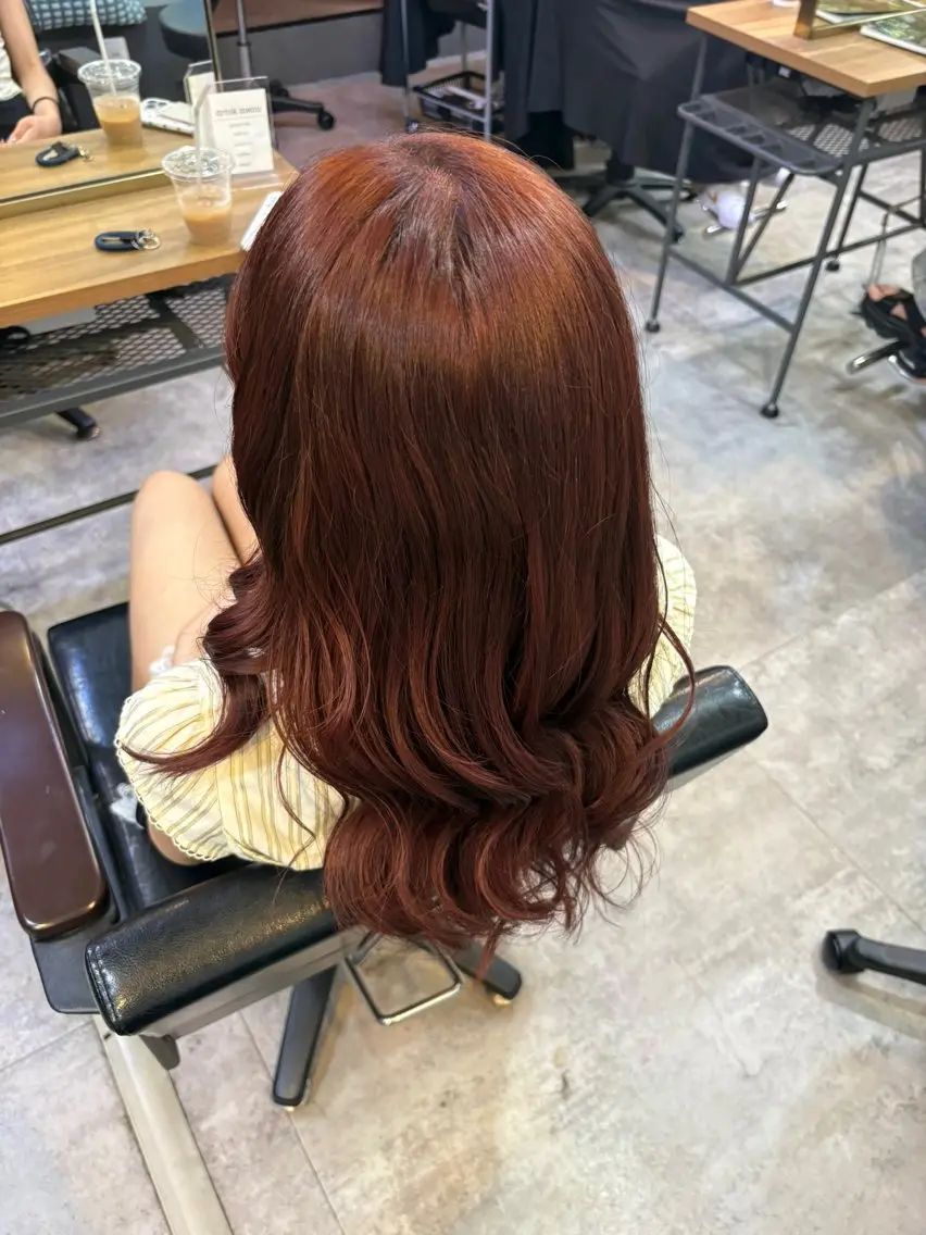 カラー いのうえ はるかのヘアスタイル