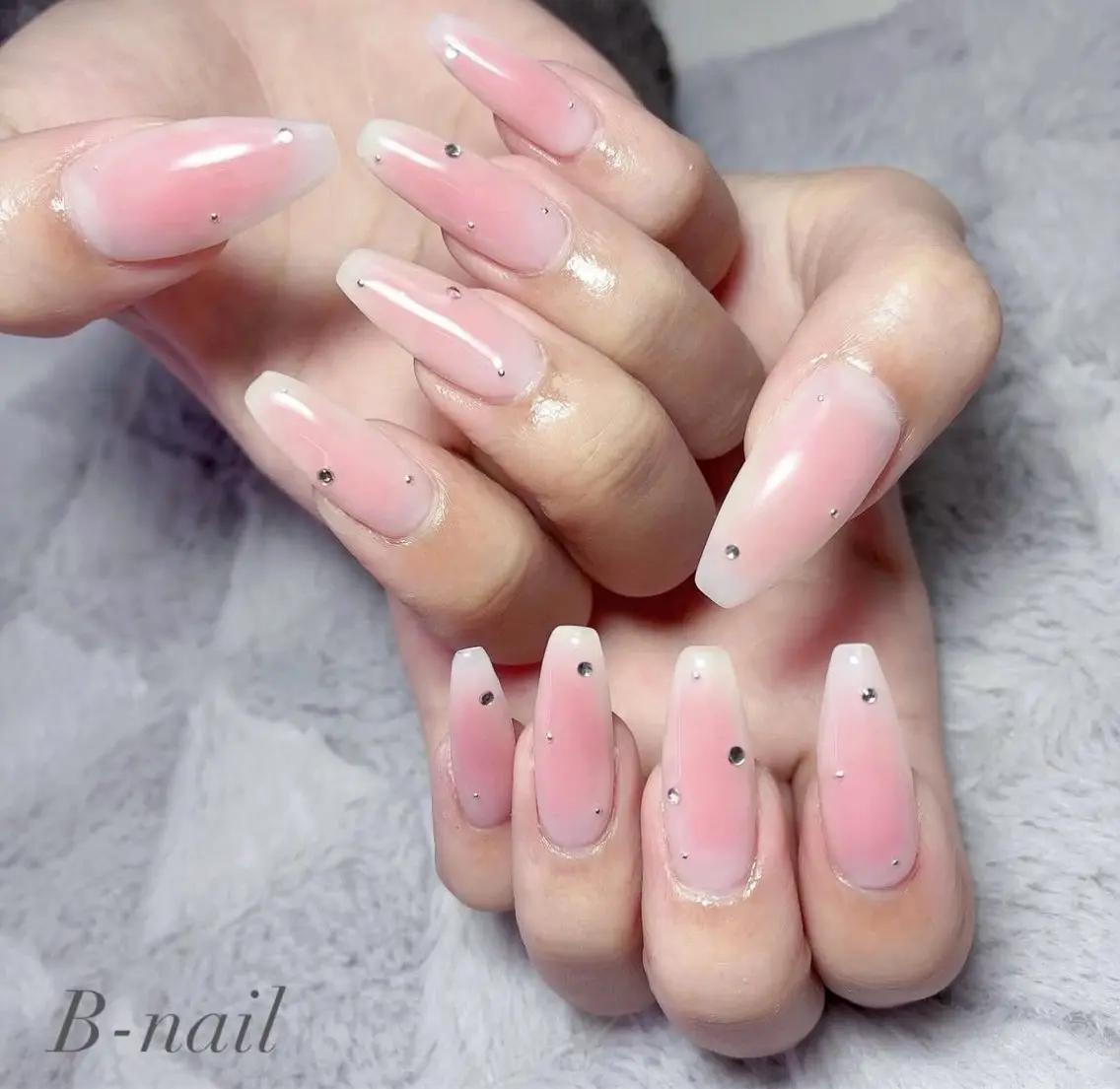 ネイル ハンドネイル B- nailのネイルデザイン