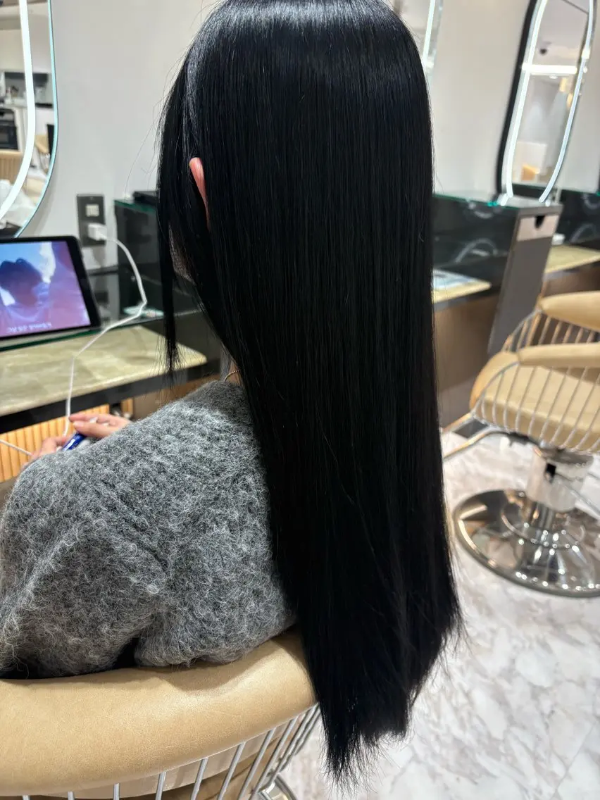 ロング ヘアカラー 篠田 健太郎のヘアスタイル