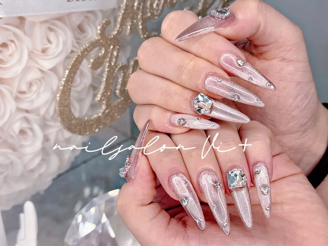 ネイル ハンドネイル ✨Nailsalon Vi+✨のネイルデザイン