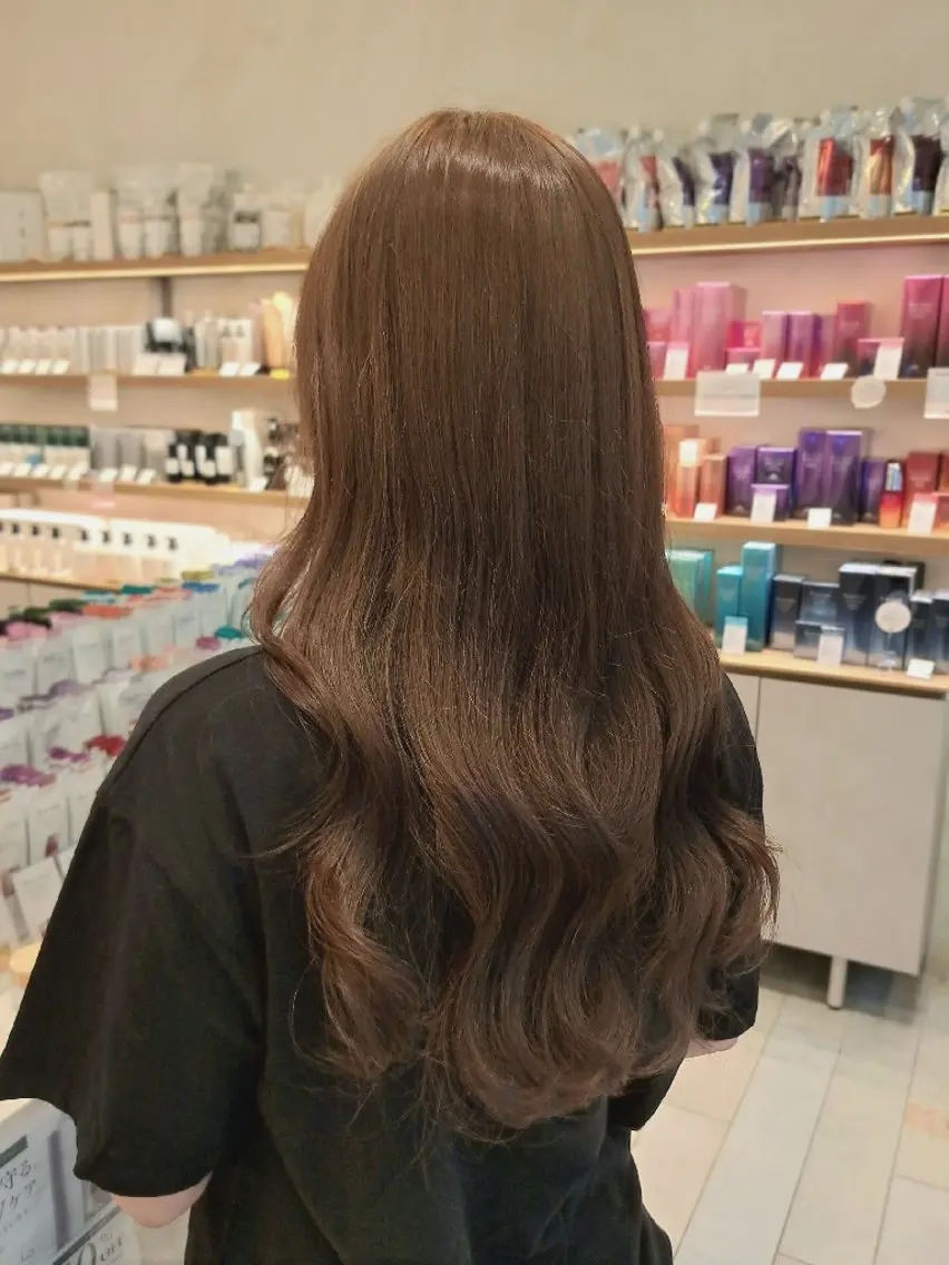ロング カラー ベージュカラー 透明感カラー ヘアカラー MIYU/レイヤー 透明感カラー/渋谷のヘアスタイル