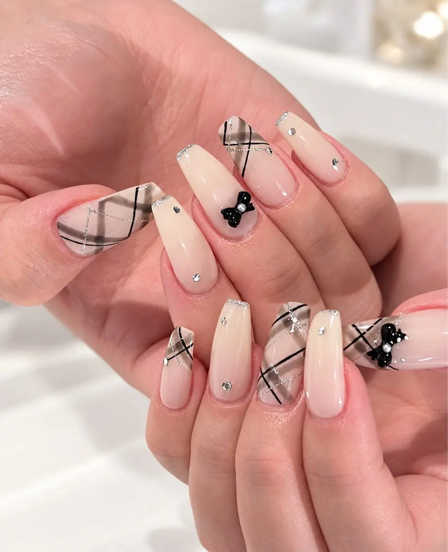 ネイル 韓国ネイル マグネットネイル 持ち込み ハンドネイル RINA Nailのネイルデザイン