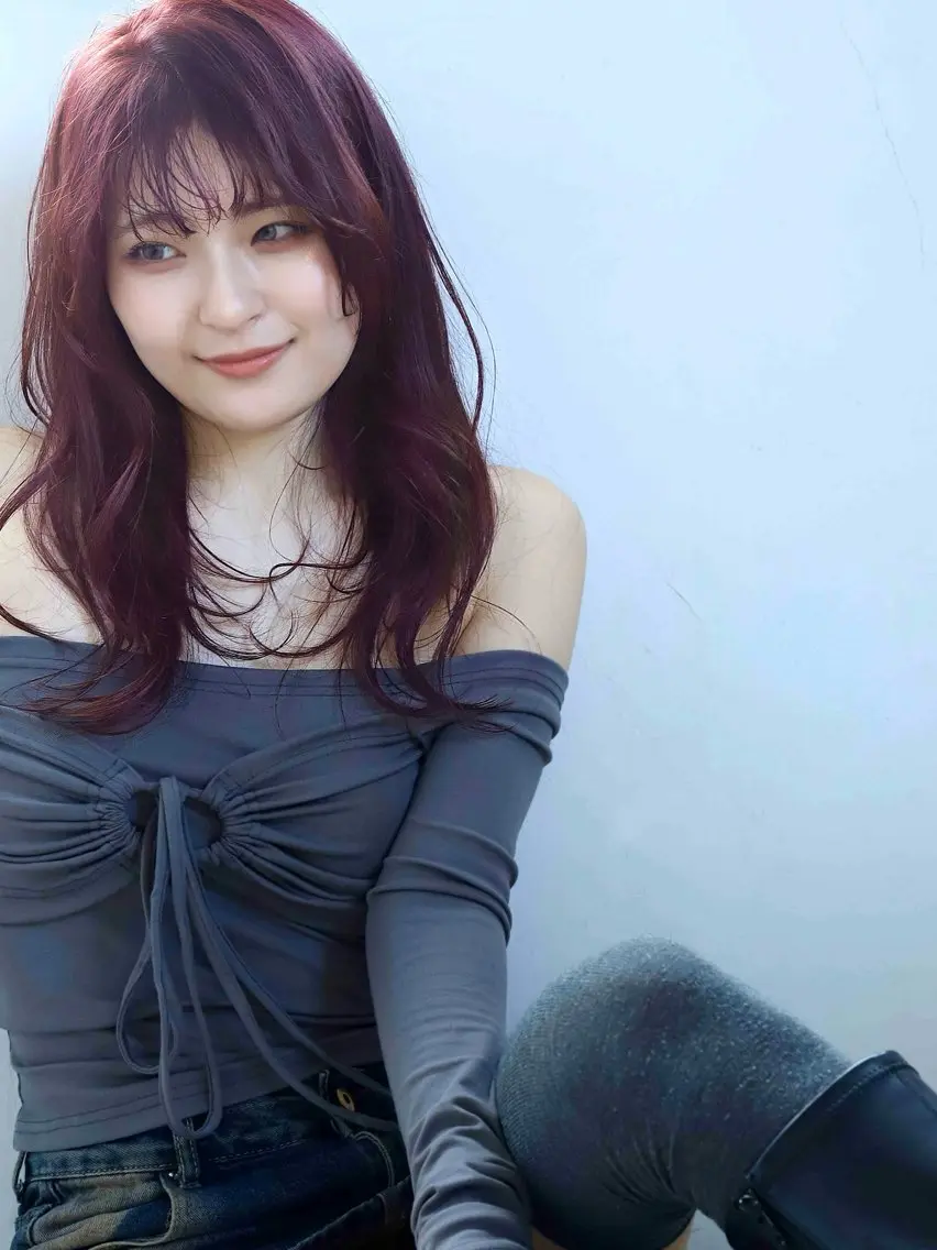 セミロング カラー ピンクカラー レッドカラー ヘアカラー トリートメント 成城美容室 YOSHIMURAのヘアスタイル