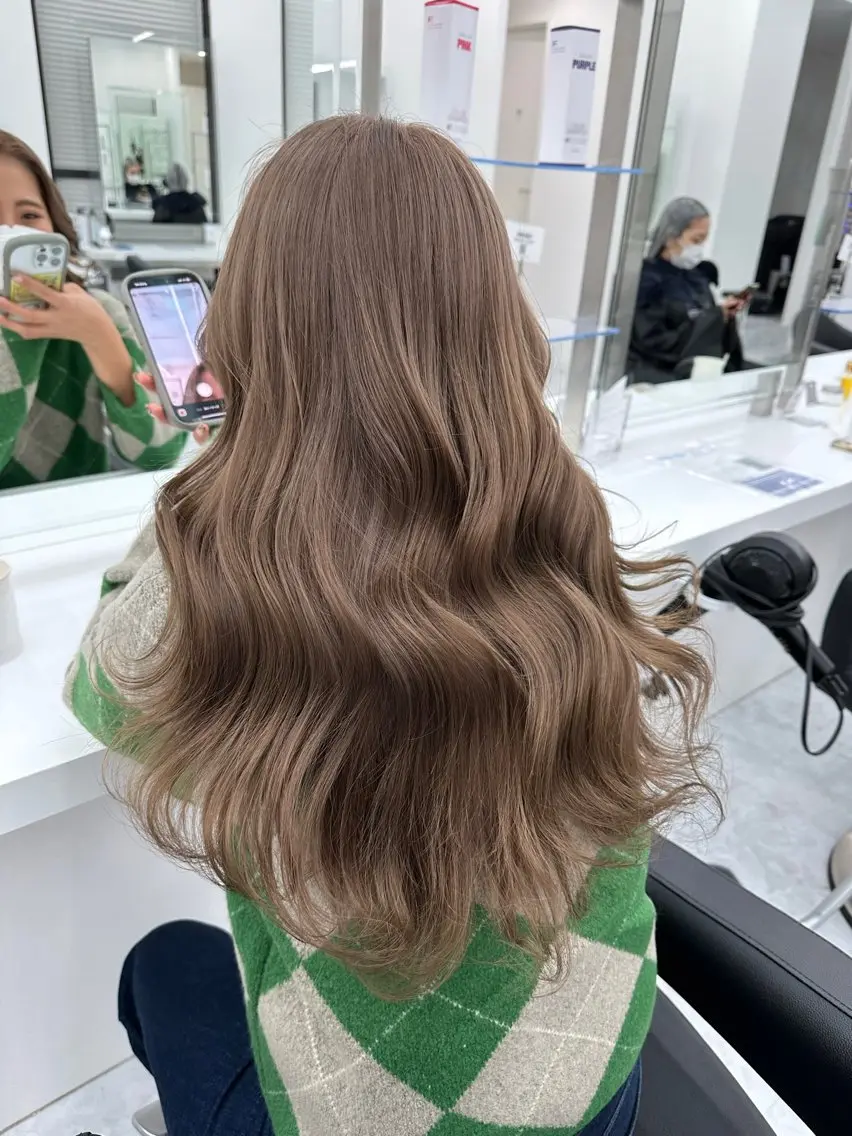 ロング カラー レイヤーダブルカラー KYONのヘアスタイル