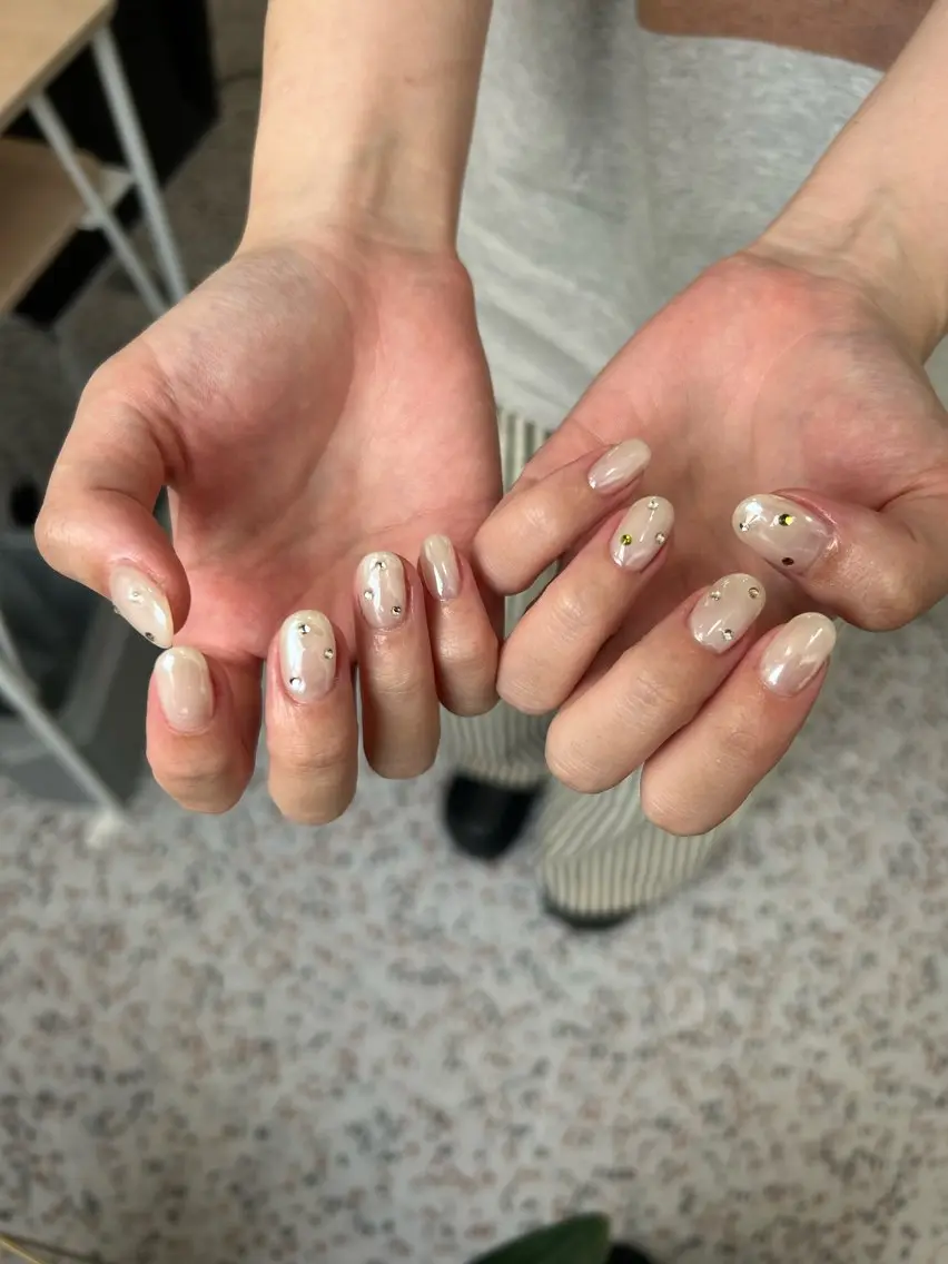 ネイル ハンドネイル 小松 千冬のネイルデザイン