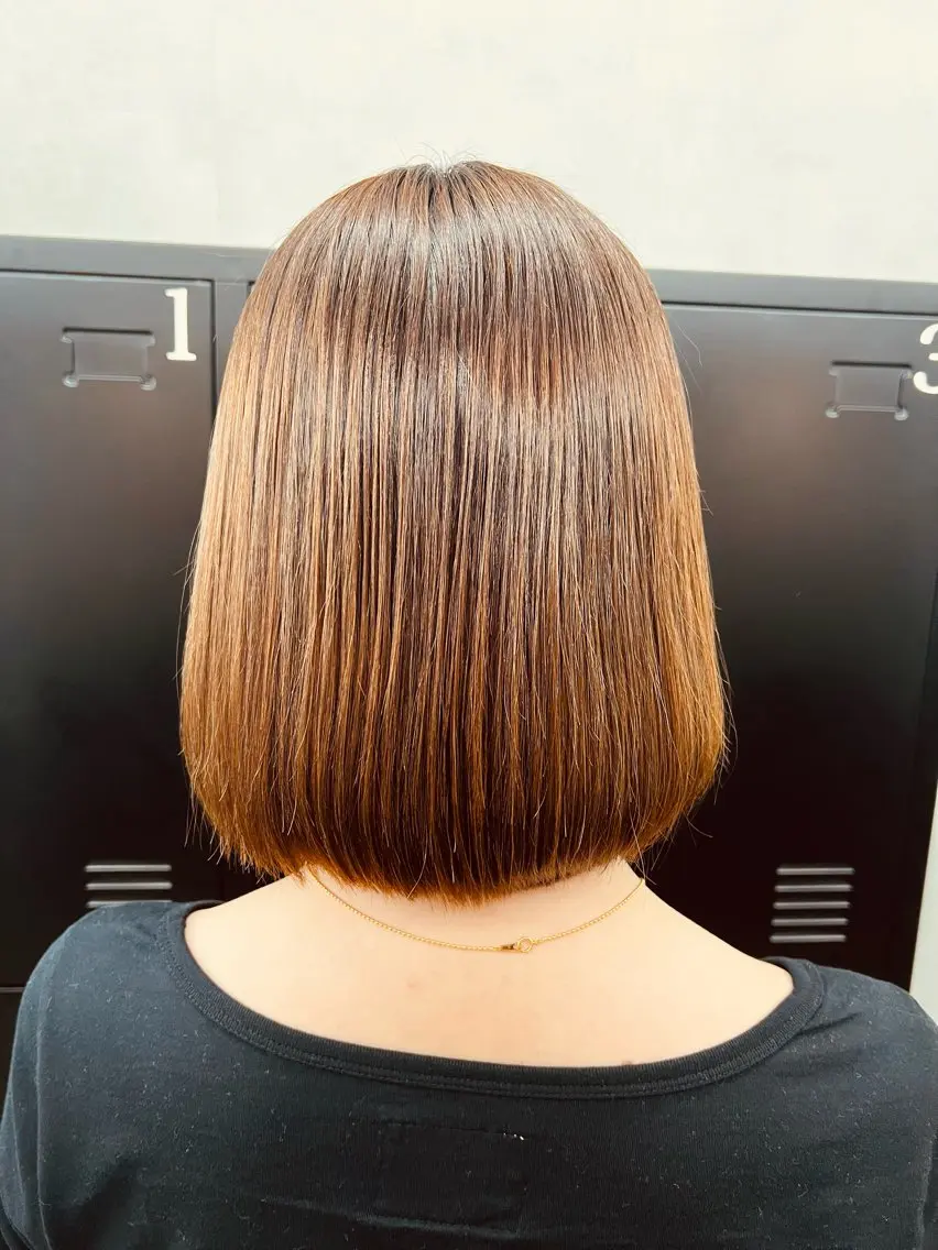 ミディアム カラー 縮毛矯正 酸性ストレート カット ヘアカラー 縮毛矯正 透明感カラー特化🫧 🦋栗原🦋のヘアスタイル