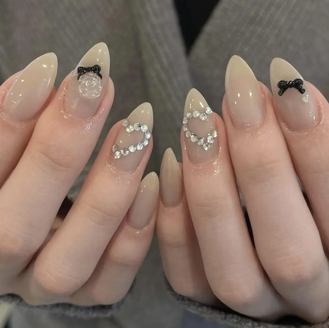 ネイル ハンドネイル KIRA Nailsのネイルデザイン