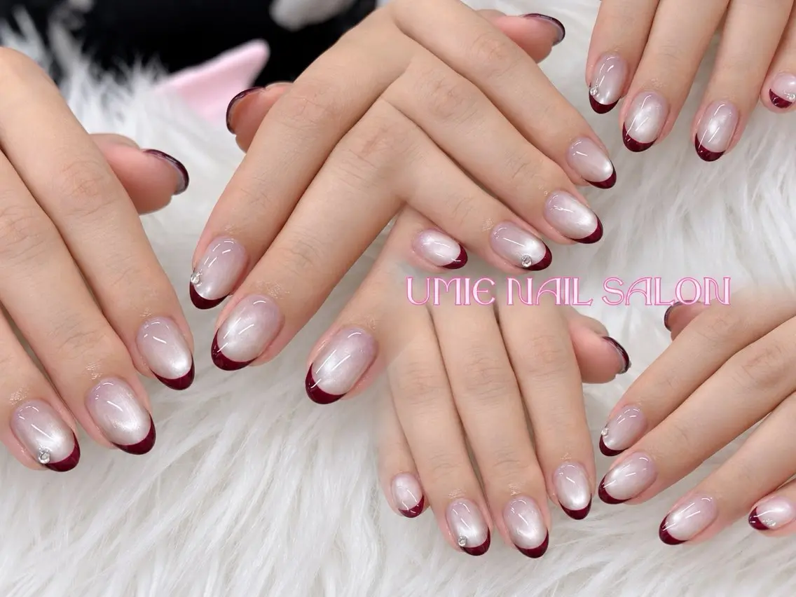 ネイル フットネイル フレンチネイル ジェルネイル ガラスフレンチ マグネットネイル ハンドネイル UMIE NAIL SALONのネイルデザイン