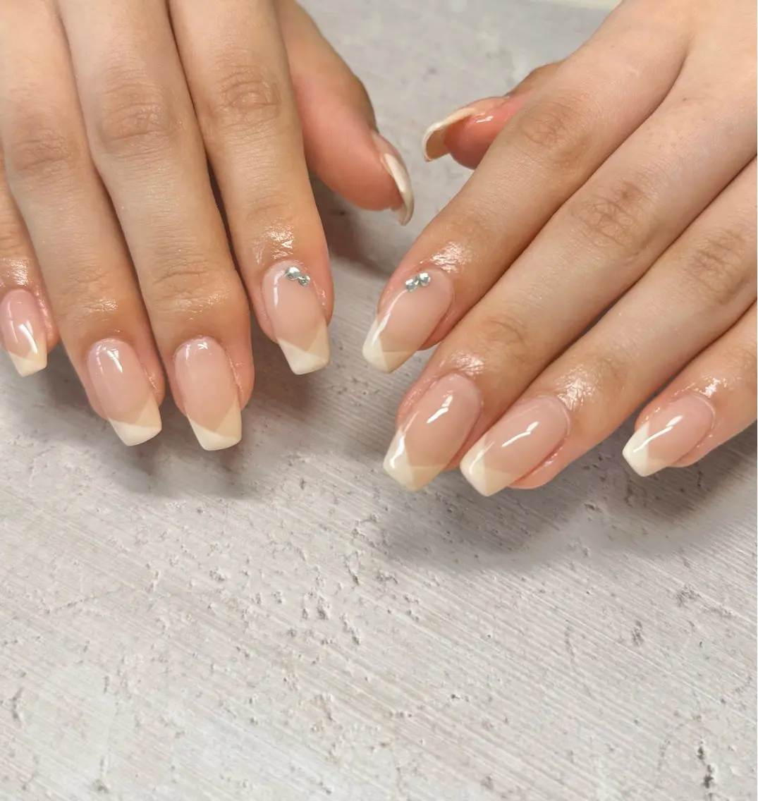 ネイル ジェルネイル オフィスネイル ハンドネイル nailroom amyのネイルデザイン