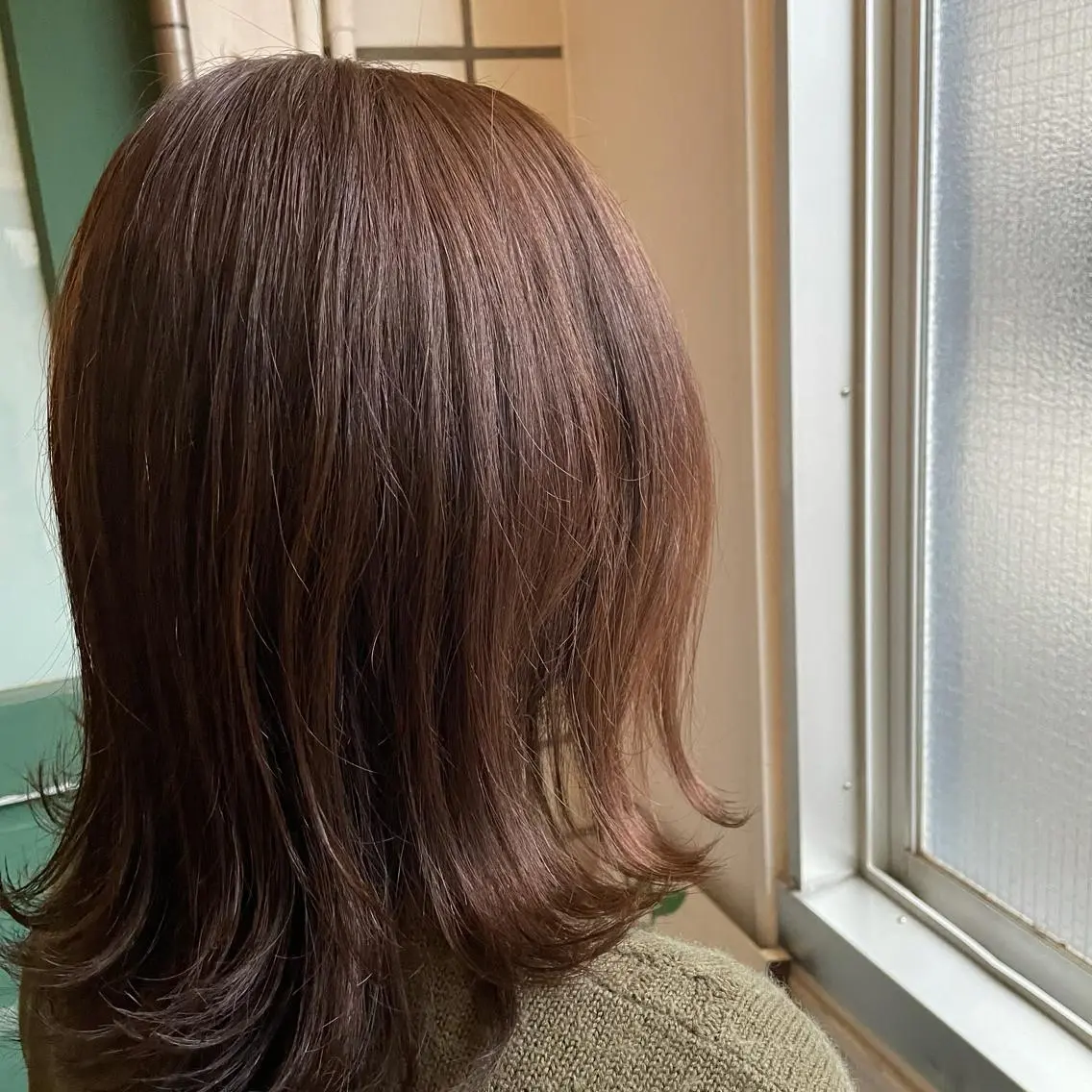 ミディアム カラー 北川 智海のヘアスタイル