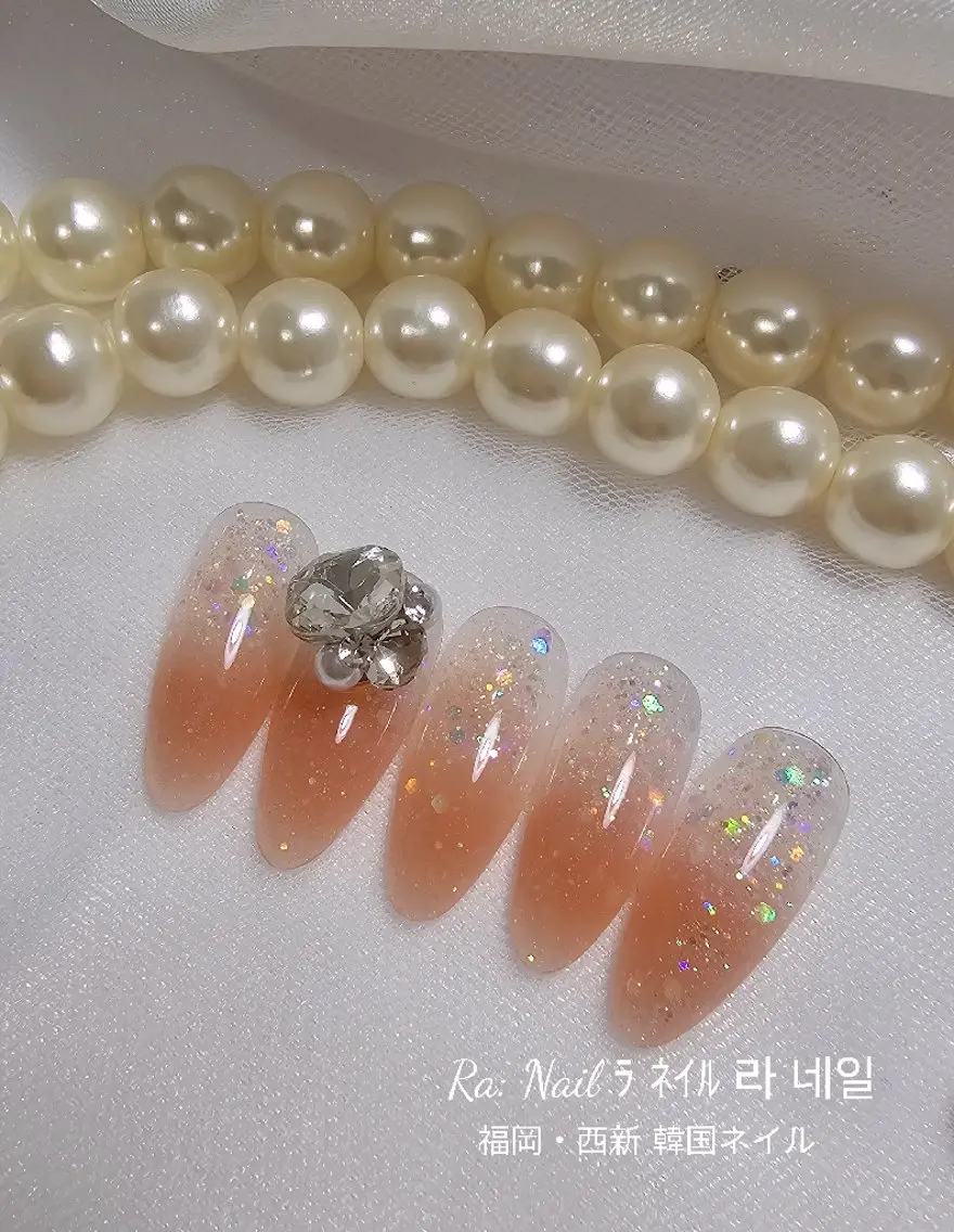 オープン記念🩷韓国っぽキラキラネイル(パーツ2個つき✨)の写真