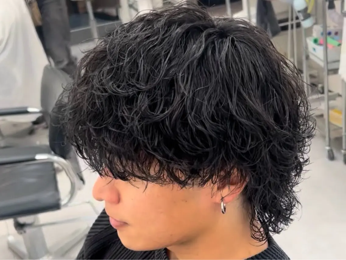 パーマ メンズ メンズパーマ 波巻きパーマ メンズ専門/パーマ 特化/栄/北出瑞貴のヘアスタイル