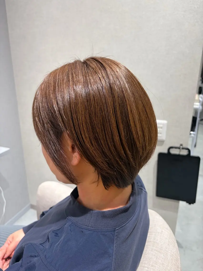 ショート 丸みショート ショートヘア 雰囲気重視メンズ パーマ/モデル/小畑のヘアスタイル