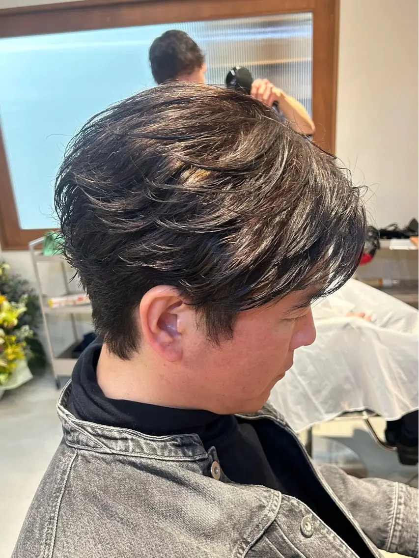 ショート パーマ メンズ フェザーパーマ メンズパーマ メンズパーマ✨️村越 雄斗のヘアスタイル