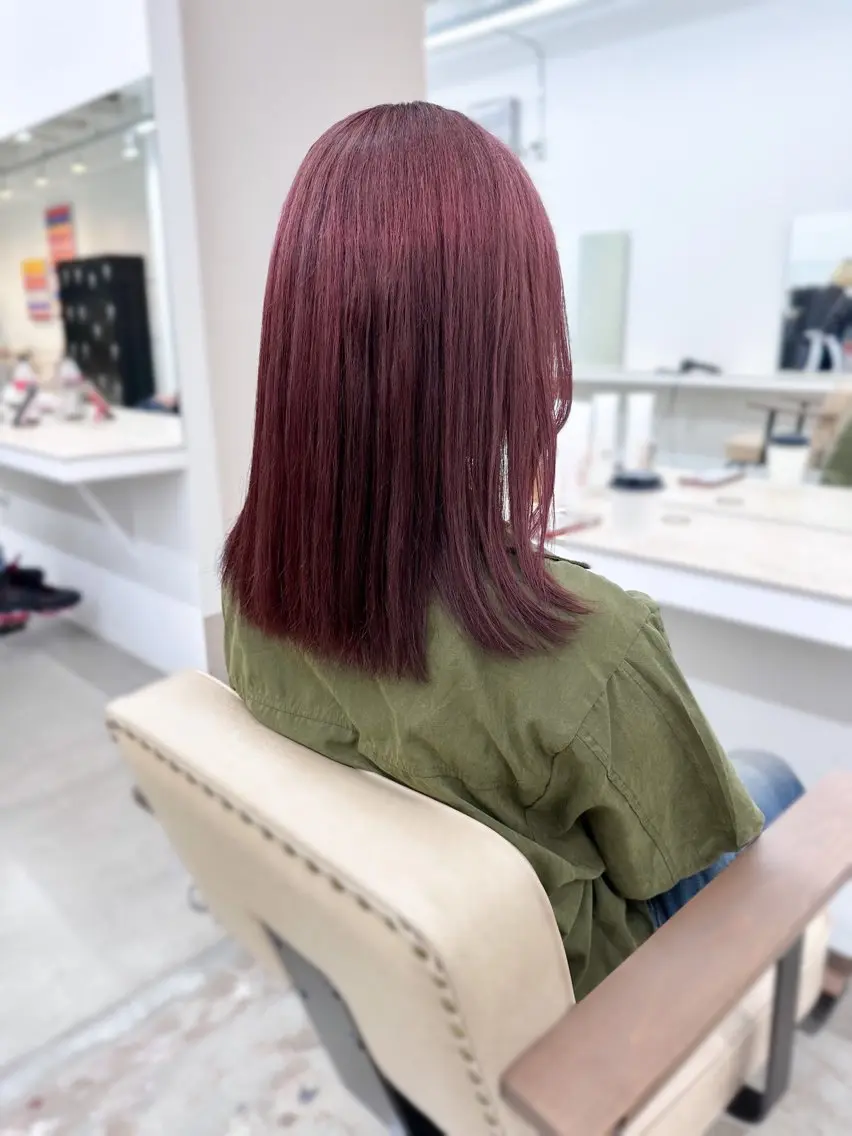 ミディアム カラー レッドカラー 🌼透明感艶カラー オリーブ🌼河村咲のヘアスタイル