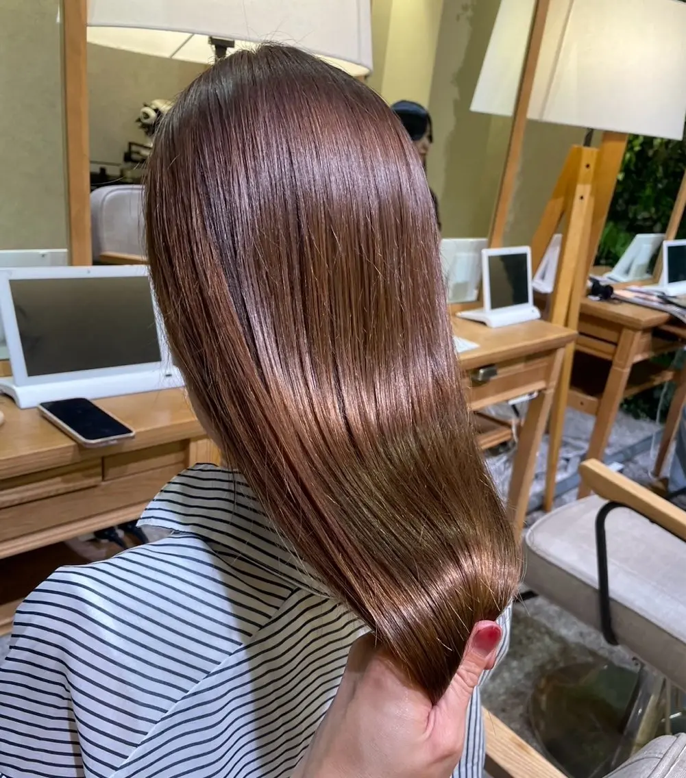カラー 🩵🫧mei mei 🫧🩵のヘアスタイル