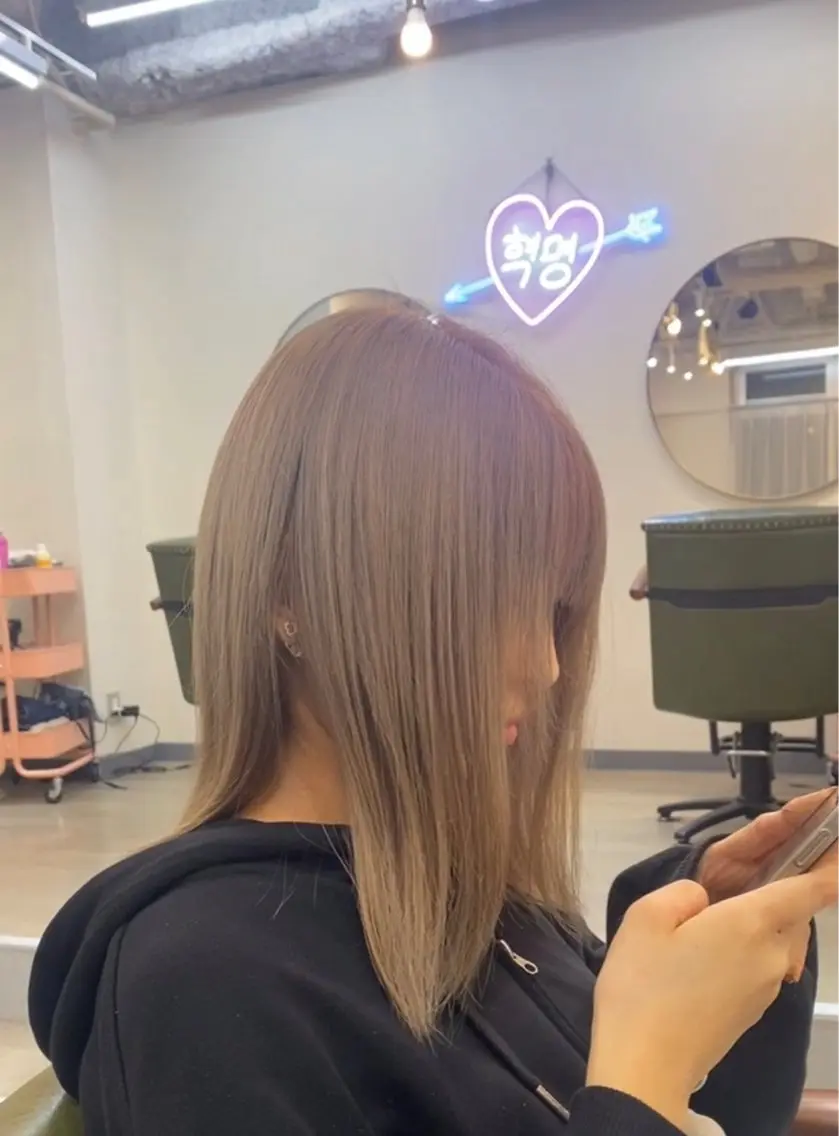 カラー ベージュカラー ブリーチ ヘアカラー RISE 我孫子/佐藤亮太のヘアスタイル