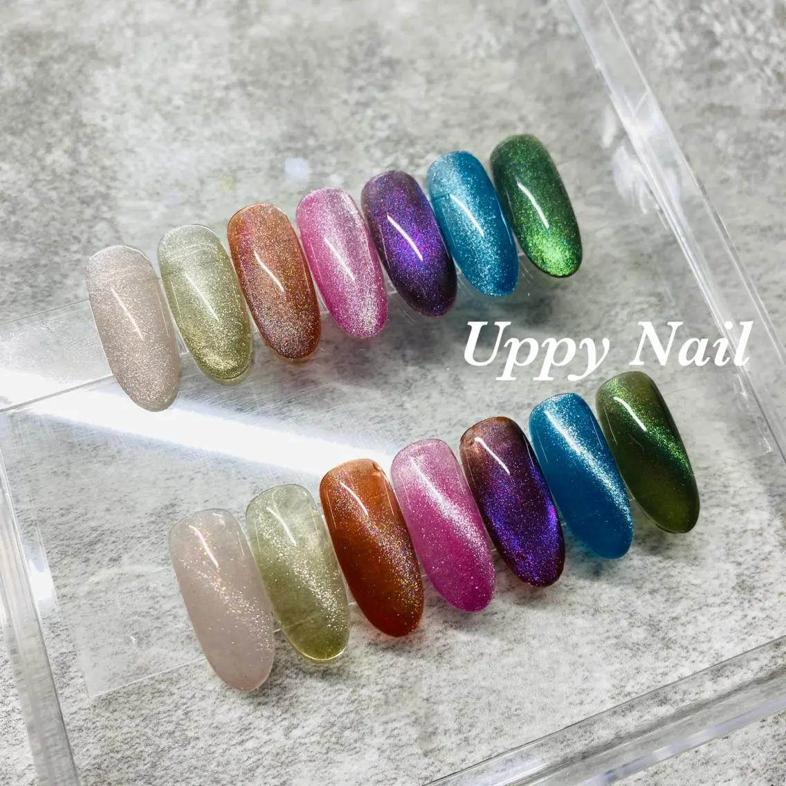 ネイル マグネットネイル ニュアンスネイル Uppy Nail ukyoのネイルデザイン