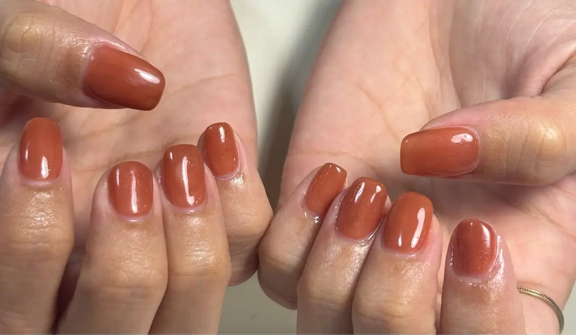 ネイル アニマル柄 オーロラネイル フットネイル フレンチネイル ジェルネイル ハンドネイル kiki nail たまプラーザのネイルデザイン