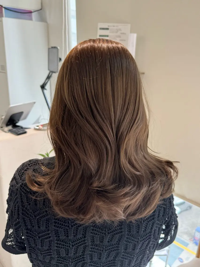 セミロング カット ヘアカラー トリートメント 赤み消し/髪質改善 似合わせカット/渡邉のヘアスタイル