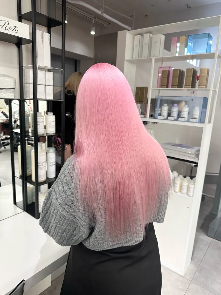 ロング カラー リ ノアのヘアスタイル