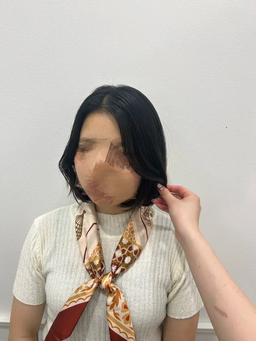 ショート ボブ カット 新田 妃那のヘアスタイル