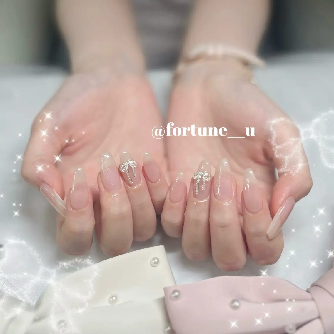 ネイル ガーリー 韓国ネイル ワンカラーネイル ワンホンネイル ハンドネイル 💜✩.* Yuuna💜のネイルデザイン