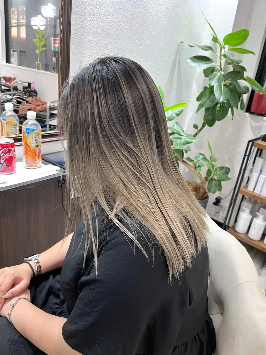 ミディアム カラー ヘアアレンジ Belle hair Design青野大貴のヘアスタイル