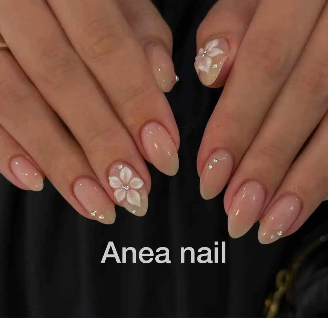 ネイル アートネイル フラワーネイル シンプルネイル Anea Nailのネイルデザイン