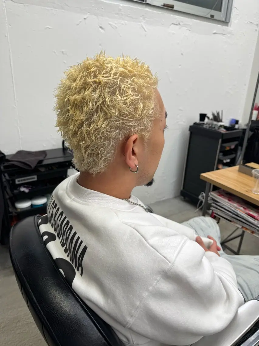 ショート カラー パーマ メンズ メンズパーマ カット ヘアカラー パーマ 💈メンズ特化💈 TASUKUのヘアスタイル