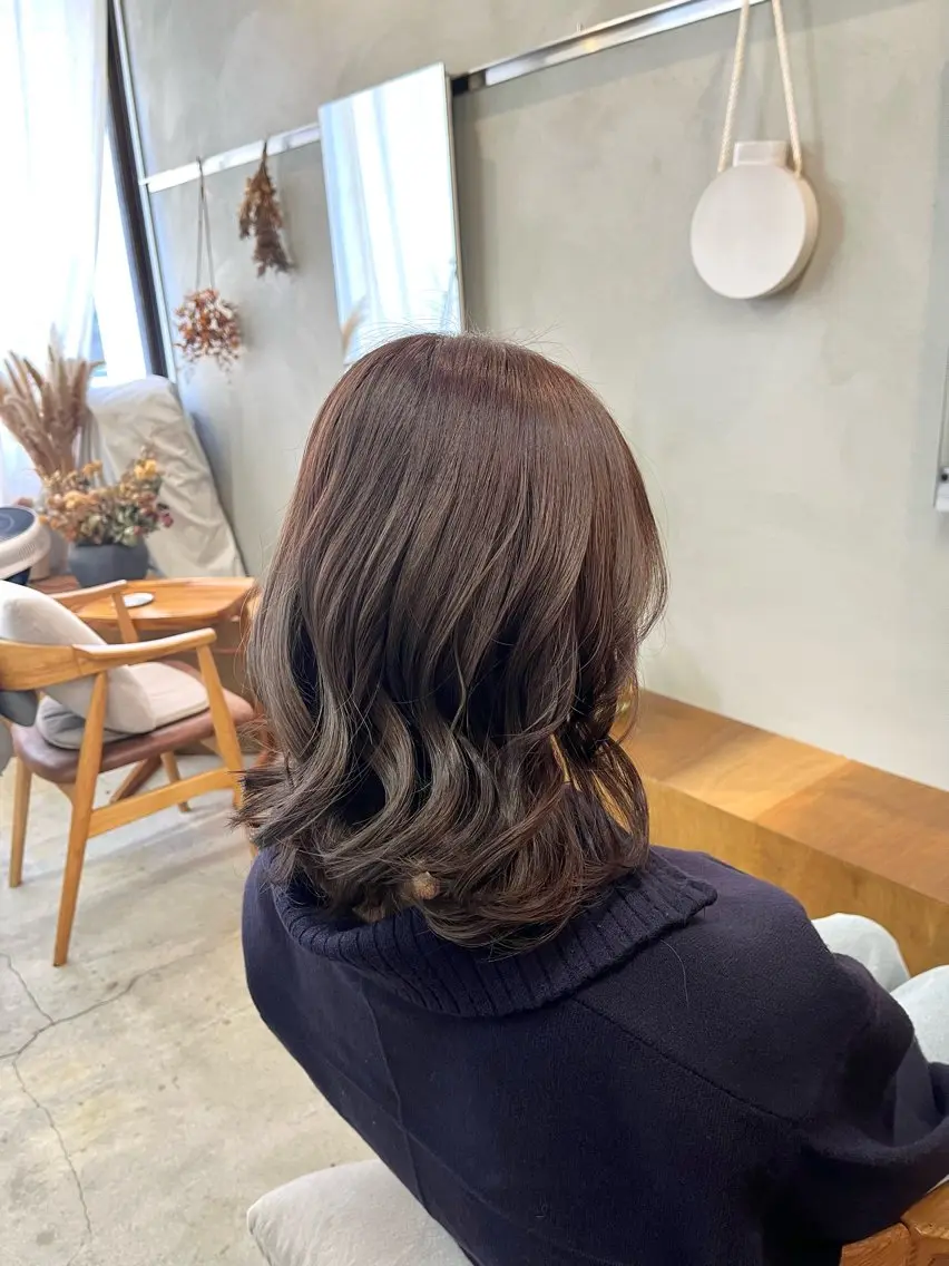 ミディアム カラー ヘアカラー トリートメント 🌼花屋併設🌼 木下奈々望のヘアスタイル