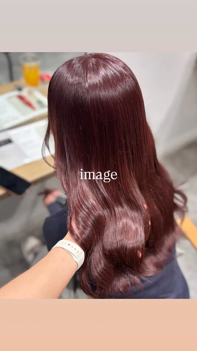 ロング カラー 加藤 歩未のヘアスタイル