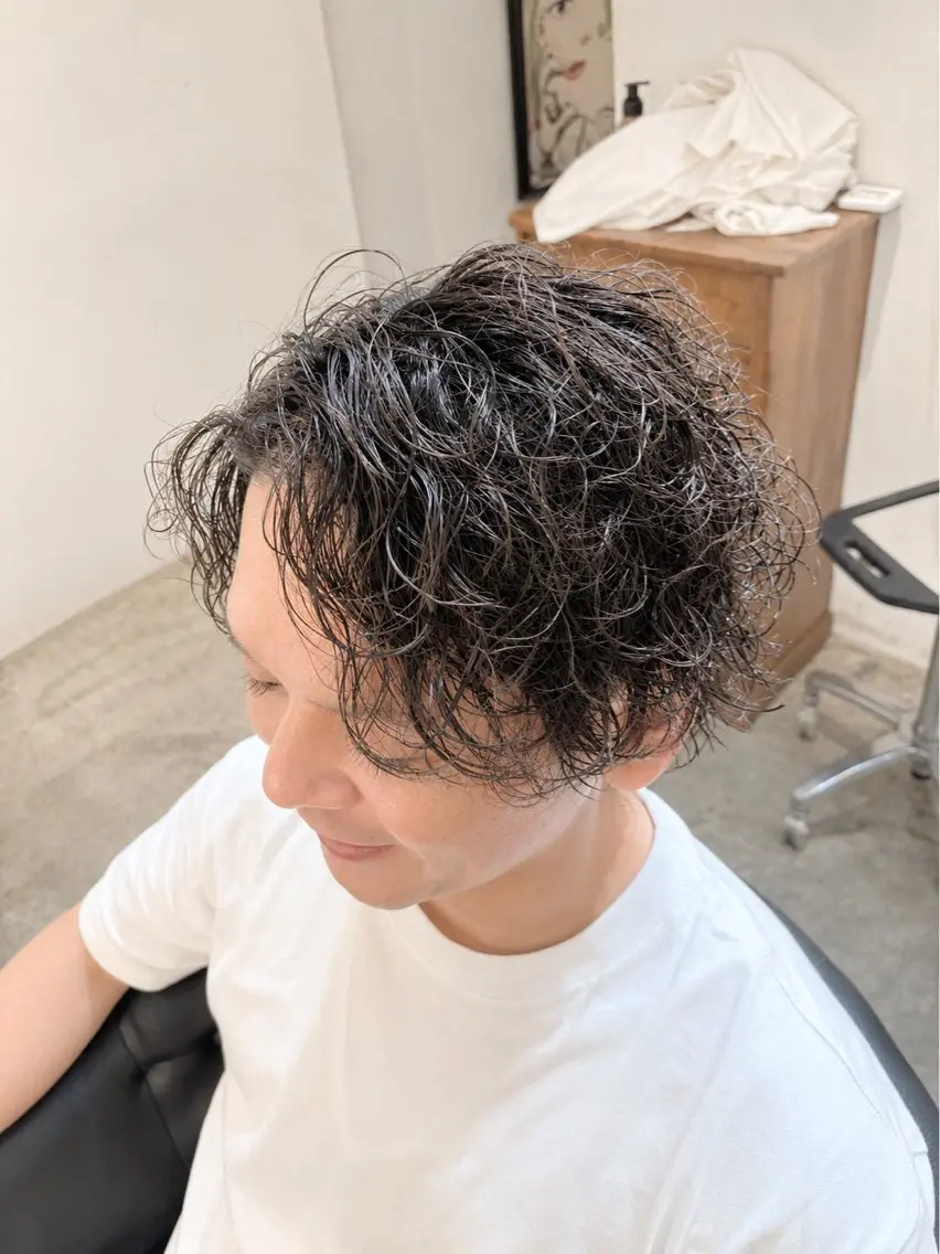 ミディアム メンズ ミディアムパーマ メンズパーマ パーマ 🌀メンズパーマ🌀 平川海夢のヘアスタイル