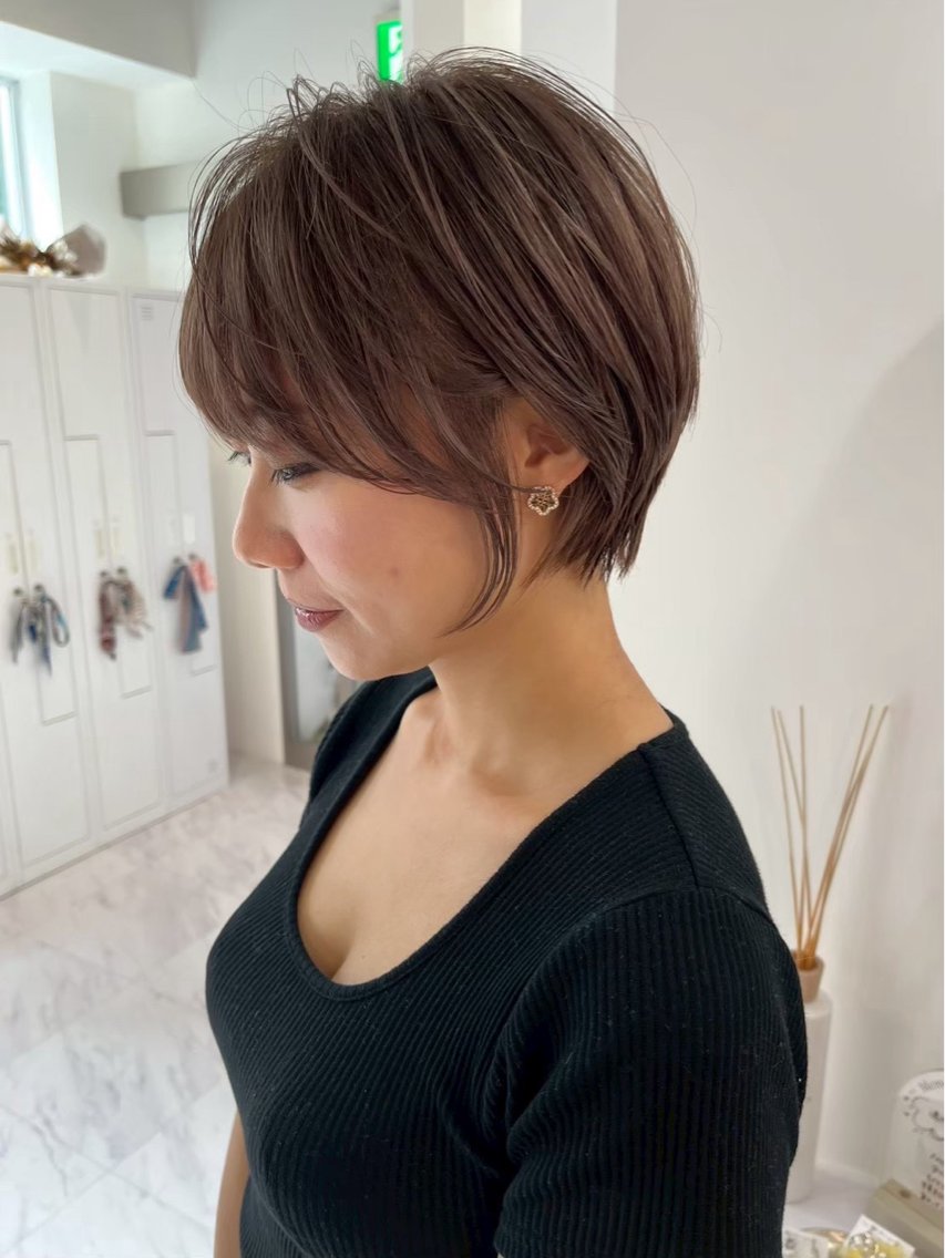 ショート 丸みショート 似合わせカット ショートヘア 🧡LANA/栄/ レイヤー/ラテカラーのヘアスタイル