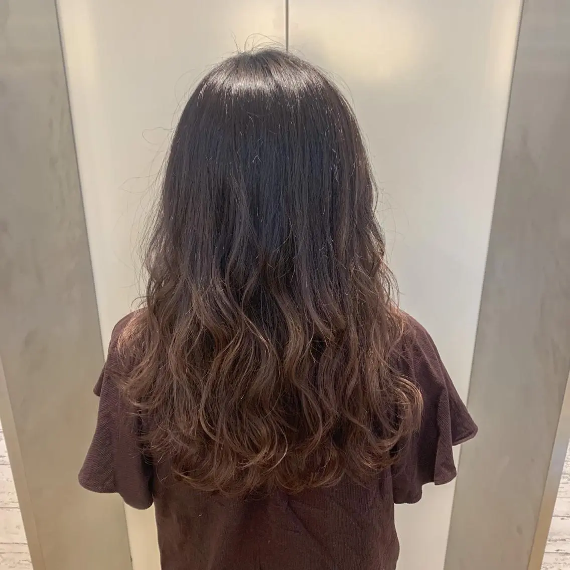 カラー ベージュカラー グレージュ 天野 利咲のヘアスタイル